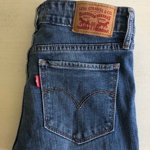 Levi jeans